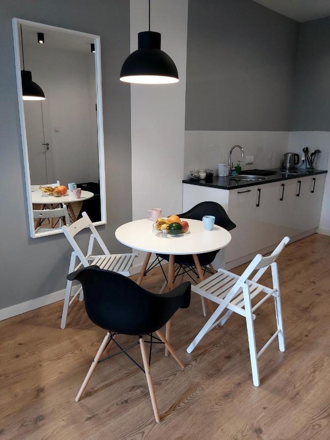 Chill Apartments Expo Slawinska Varsovie Extérieur photo