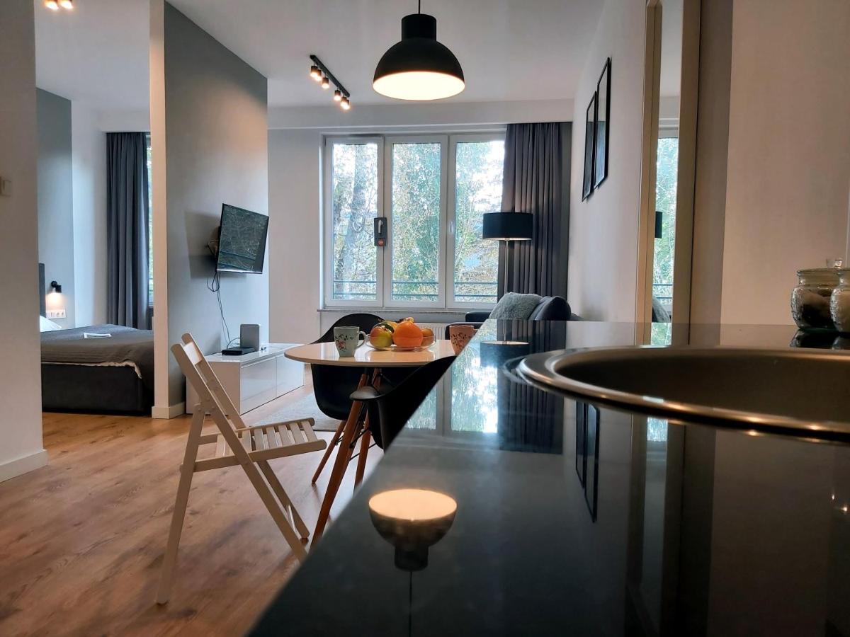 Chill Apartments Expo Slawinska Varsovie Extérieur photo